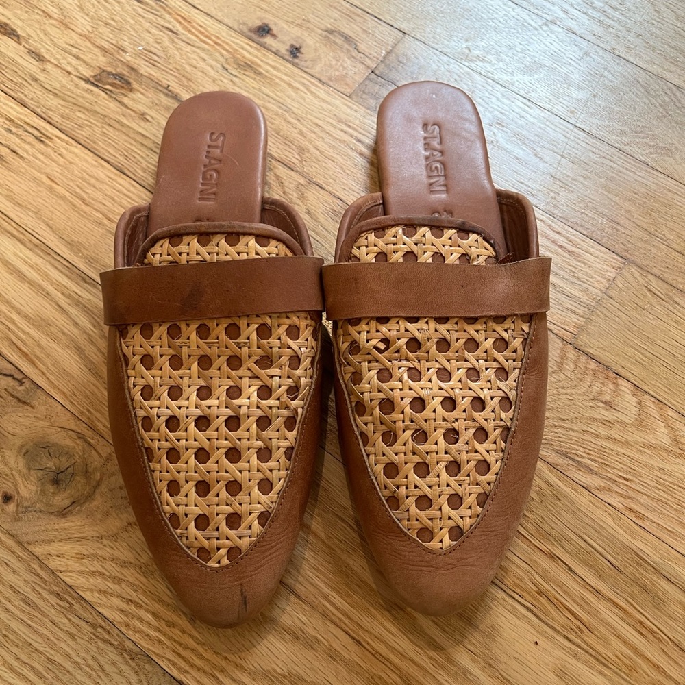 Lightly worn St.Agni mules.  Brown leather with basket weave  size 40